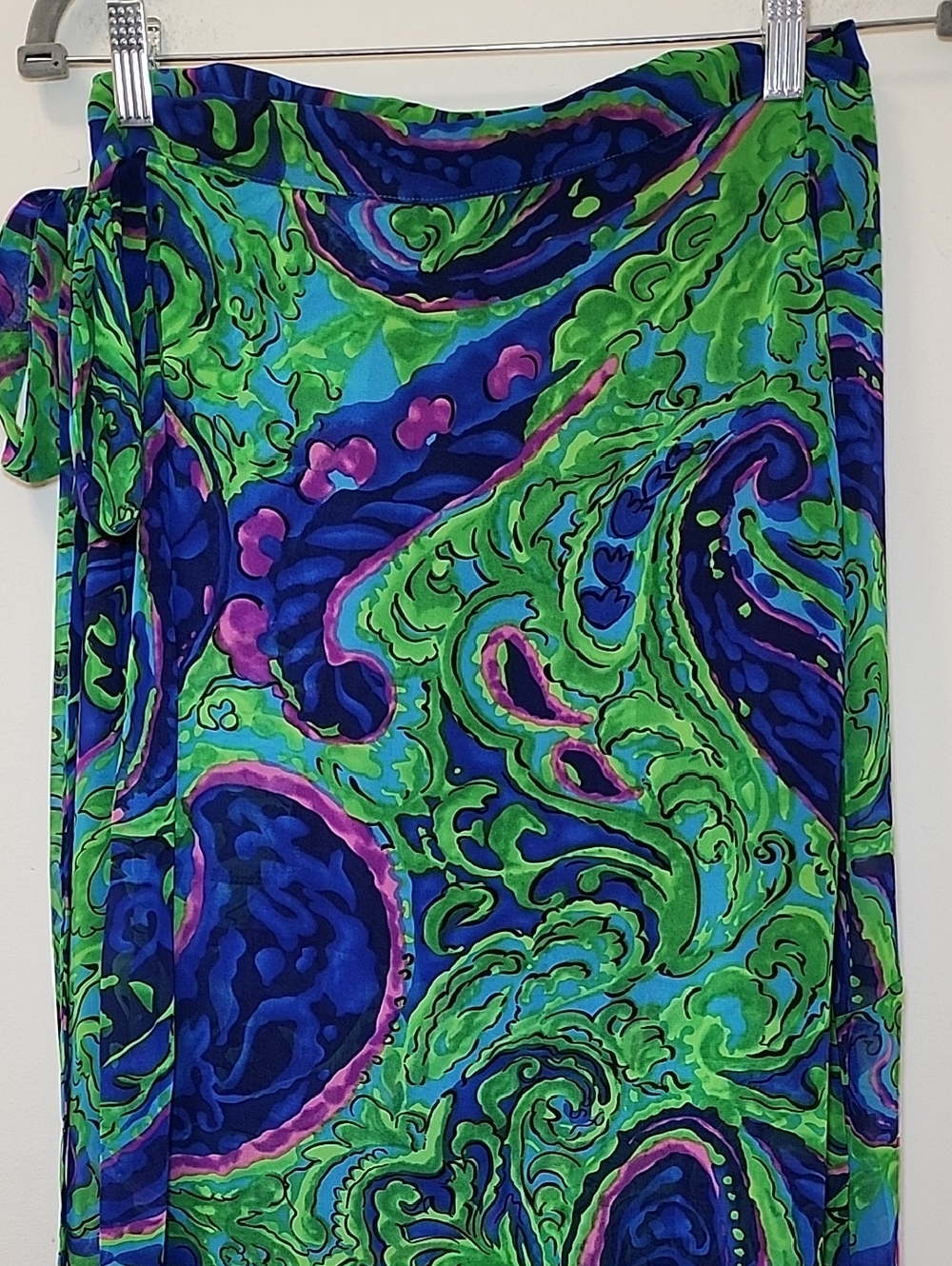 Show Me Your Mumu Vibrant Green & Blue Paisley Maxi Wrap Skirt size Small - Picture 3 of 16